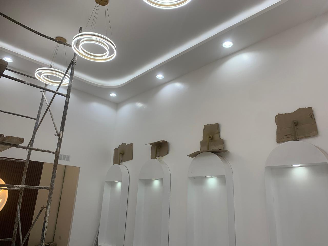 Technician gallery 1