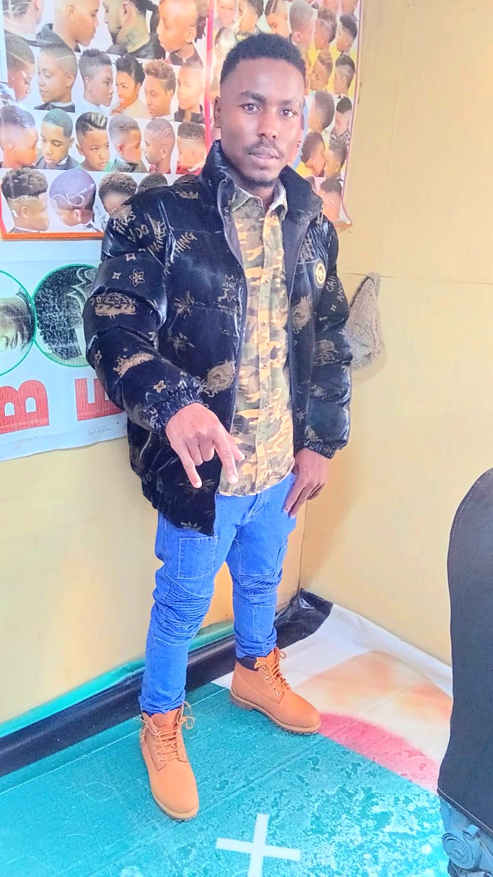 HOME BASE KINYOZI 006 gallery 3