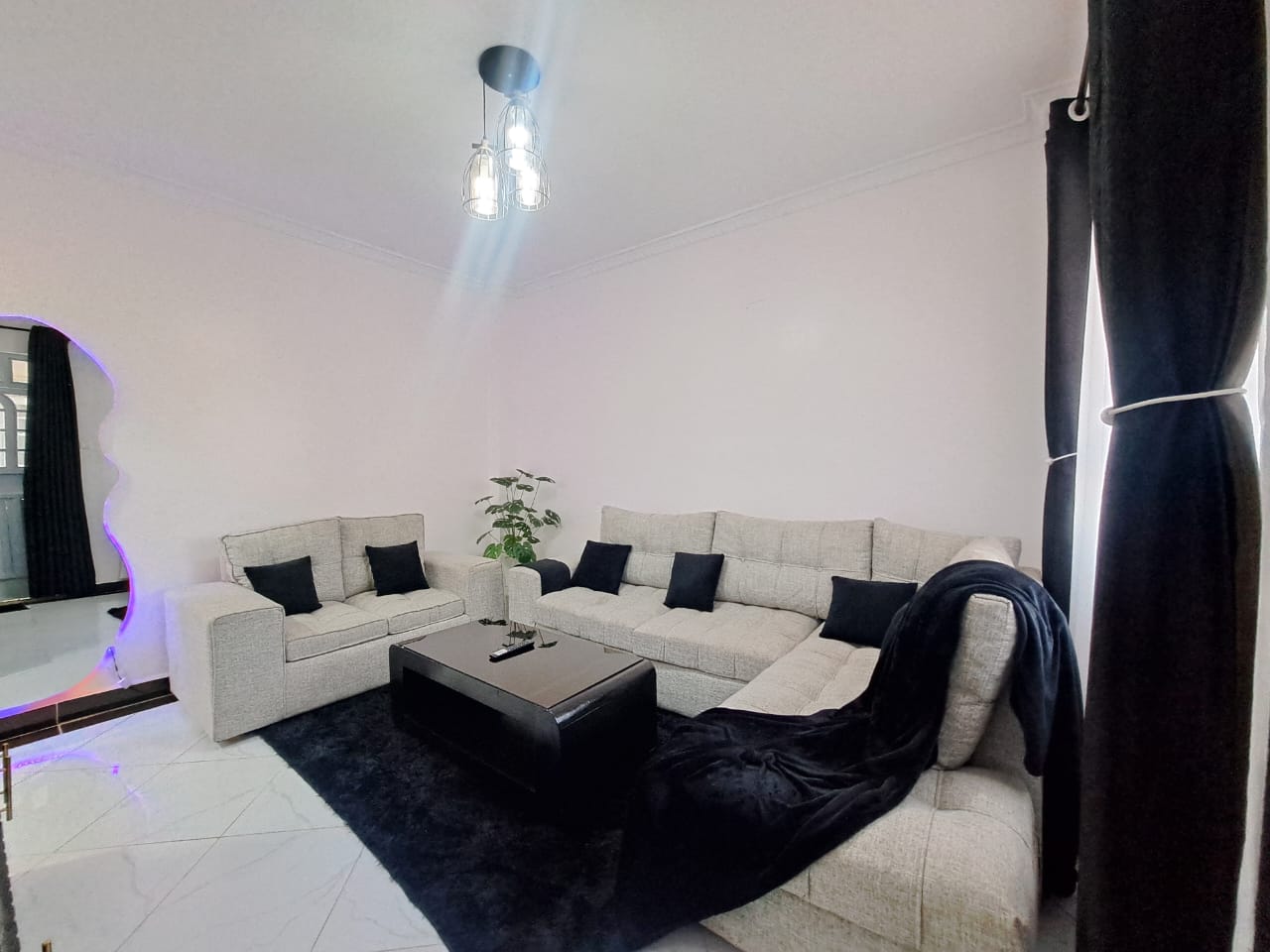 Airbnb  host gallery 5